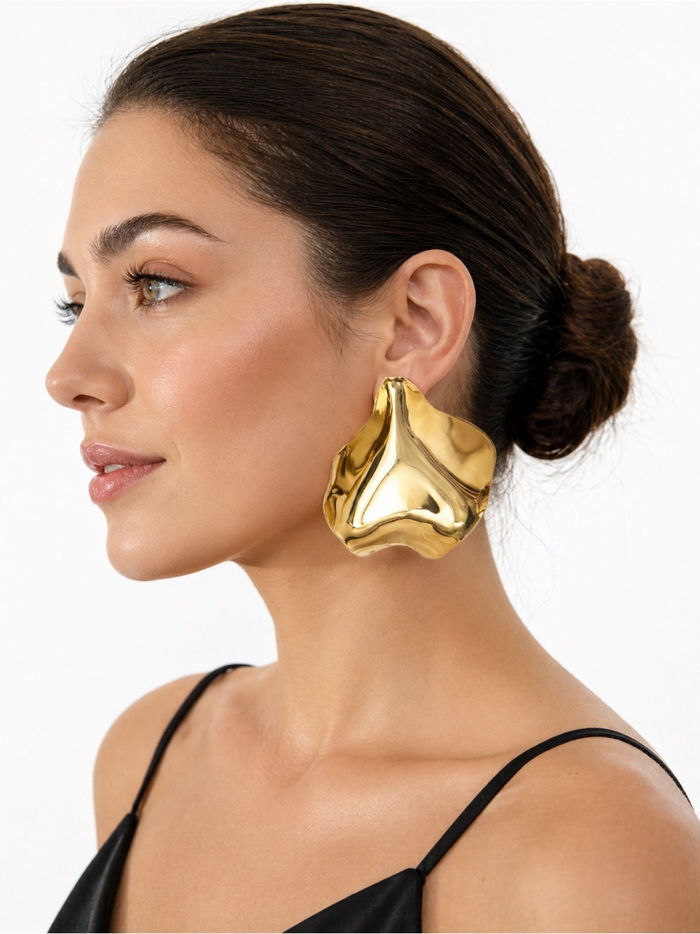 Zara Sculpted Gold Drop Earrings